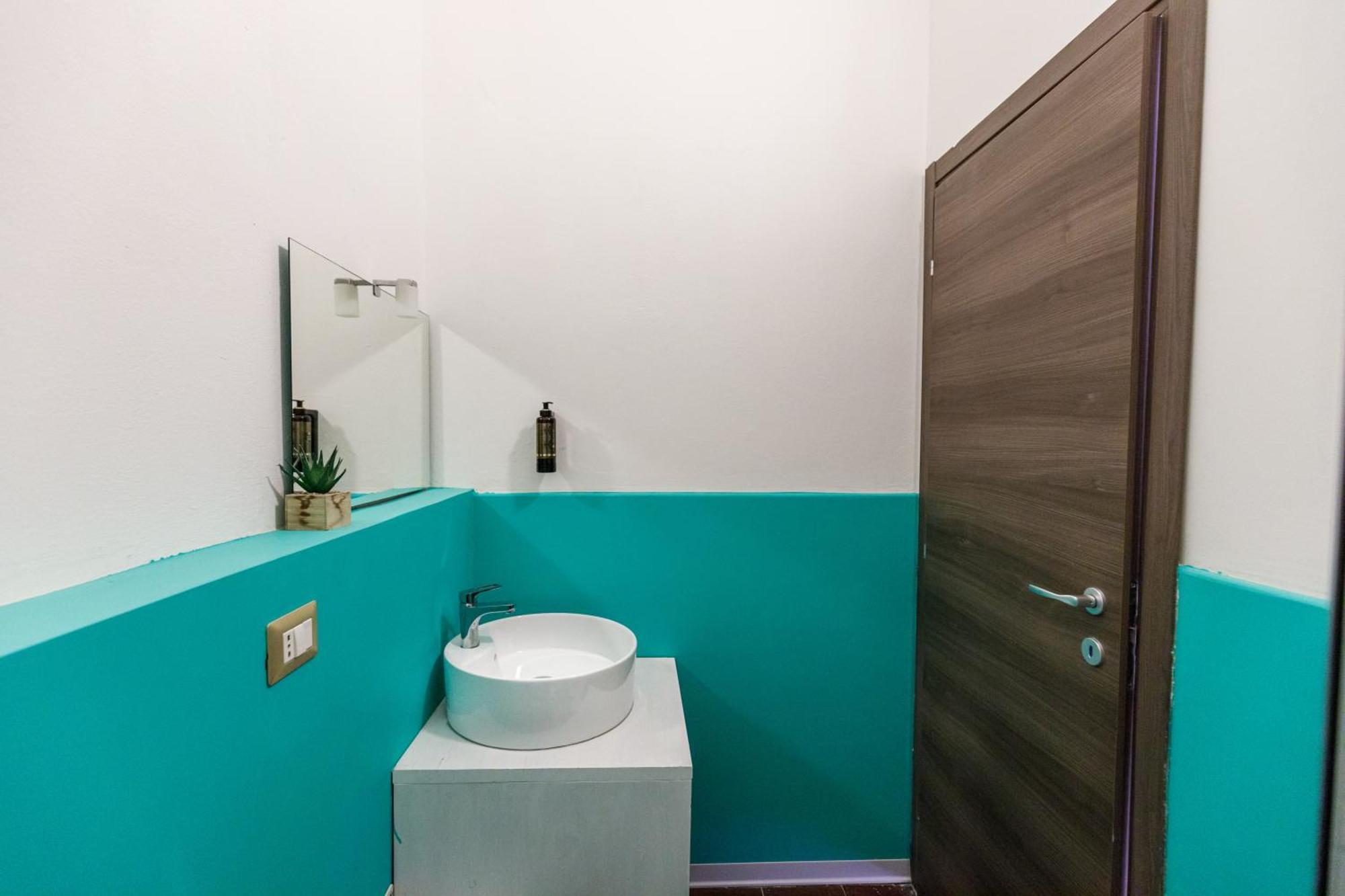 Onlyrooms III - Recommended For Under 30S Cagliari Ruang foto