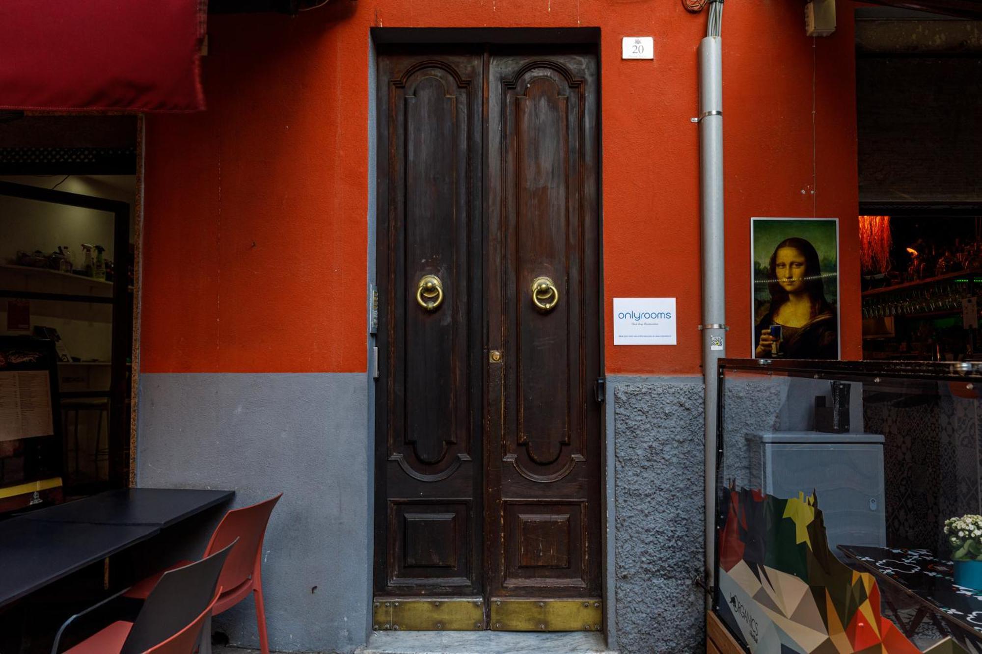 Onlyrooms III - Recommended For Under 30S Cagliari Bagian luar foto