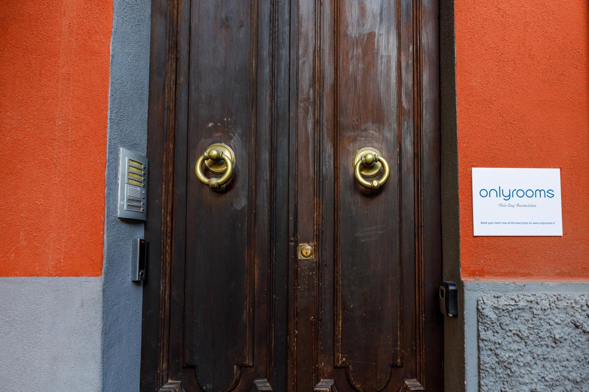 Onlyrooms III - Recommended For Under 30S Cagliari Bagian luar foto