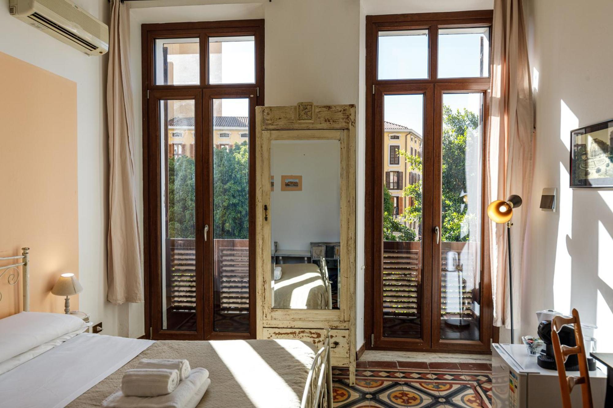 Onlyrooms III - Recommended For Under 30S Cagliari Bagian luar foto