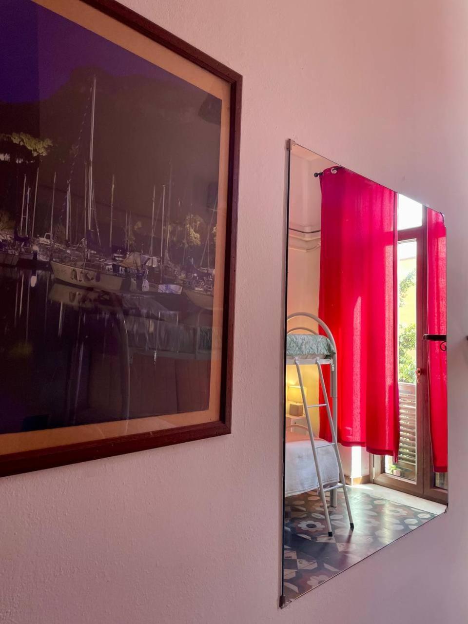 Onlyrooms III - Recommended For Under 30S Cagliari Ruang foto