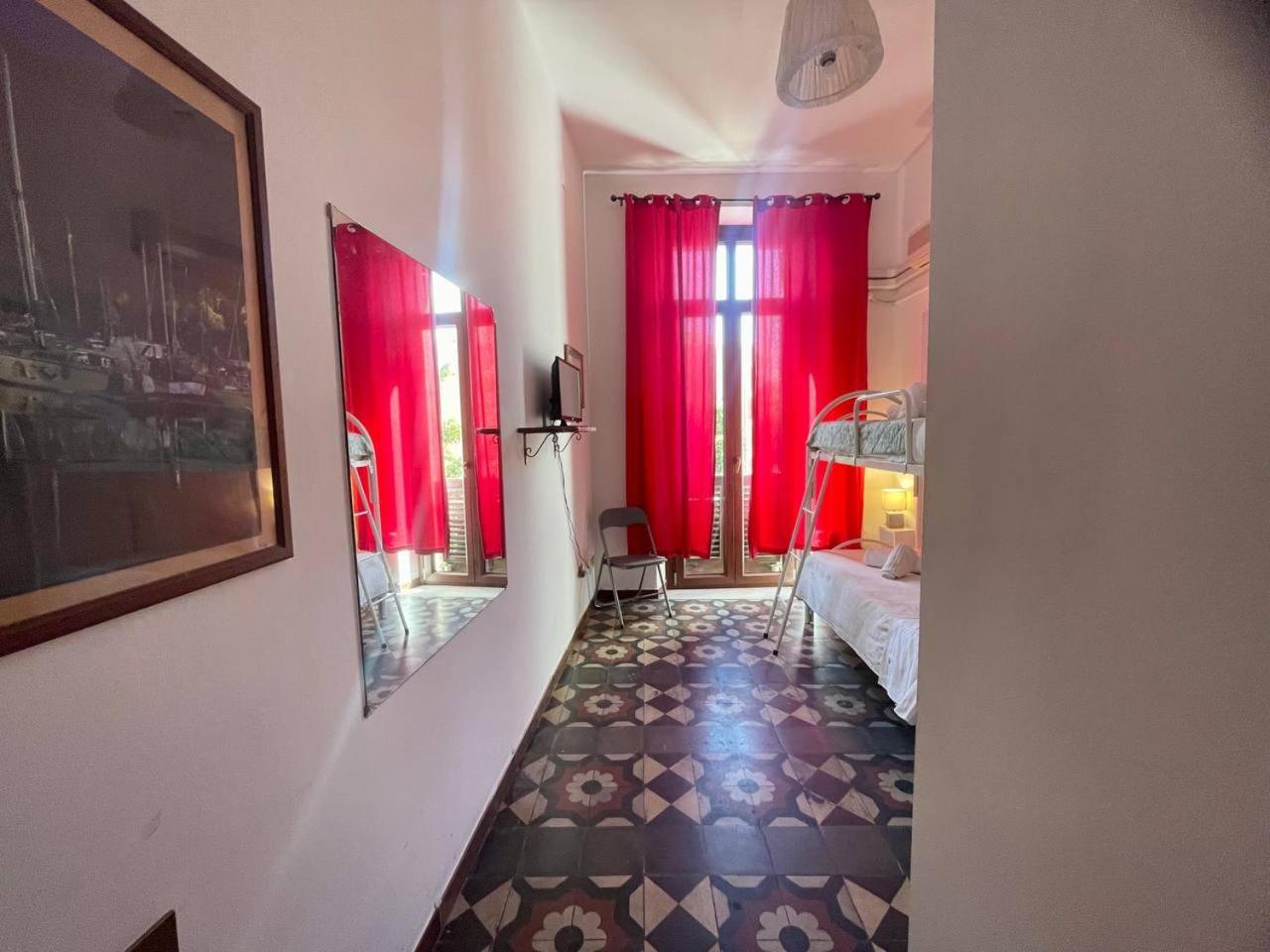 Onlyrooms III - Recommended For Under 30S Cagliari Ruang foto